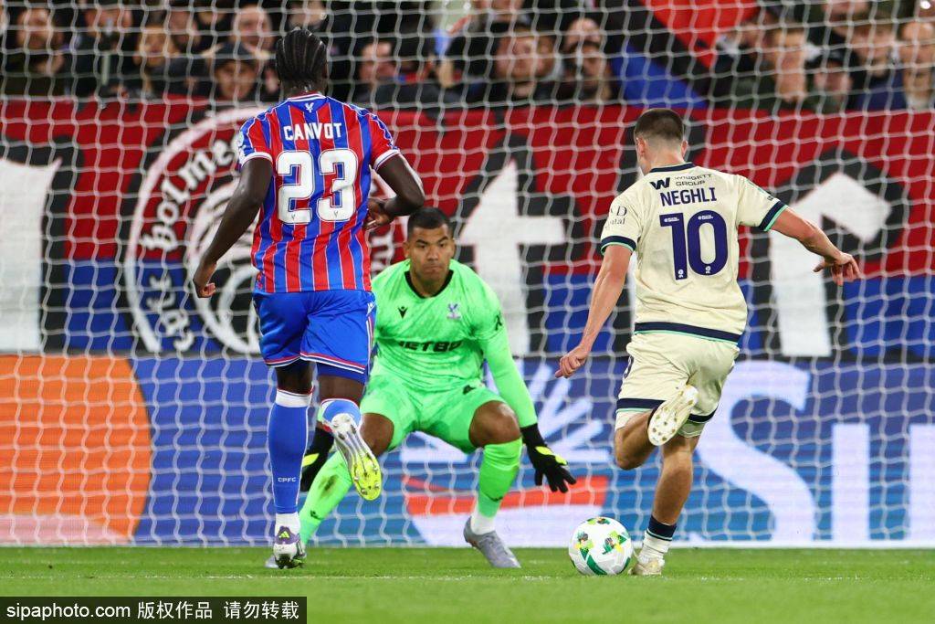 挥汗如雨, 队实力的较, stron